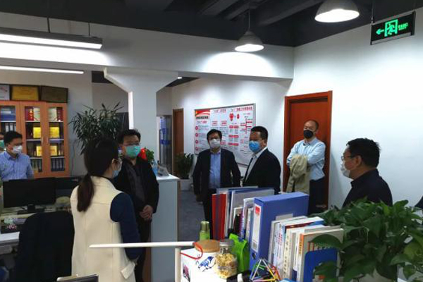 1586935628986589.jpg 4.jpg