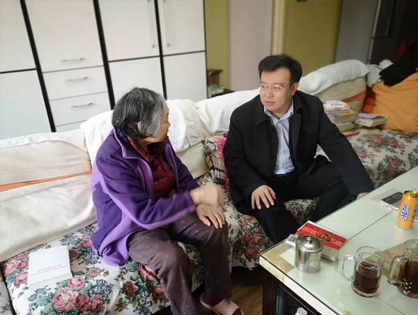 1614052303116654.jpg e4.jpg